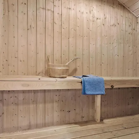 Prachtig Huis In Hejls Met Sauna Vakantiehuis *