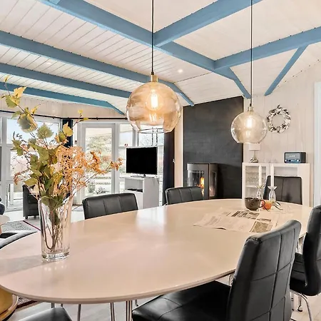 Prachtig Huis In Hejls Met Sauna