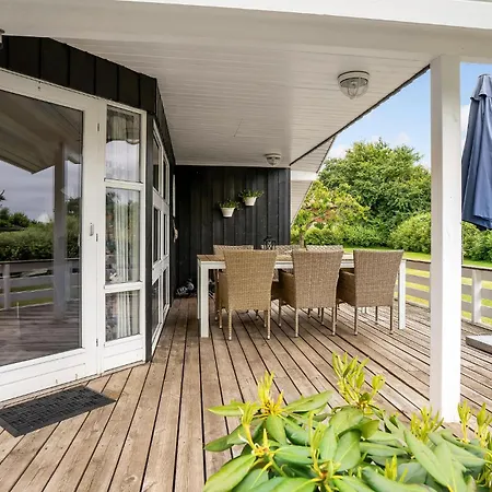 Prachtig Huis In Hejls Met Sauna