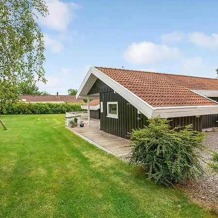 Vakantiehuis Prachtig Huis In Hejls Met Sauna
